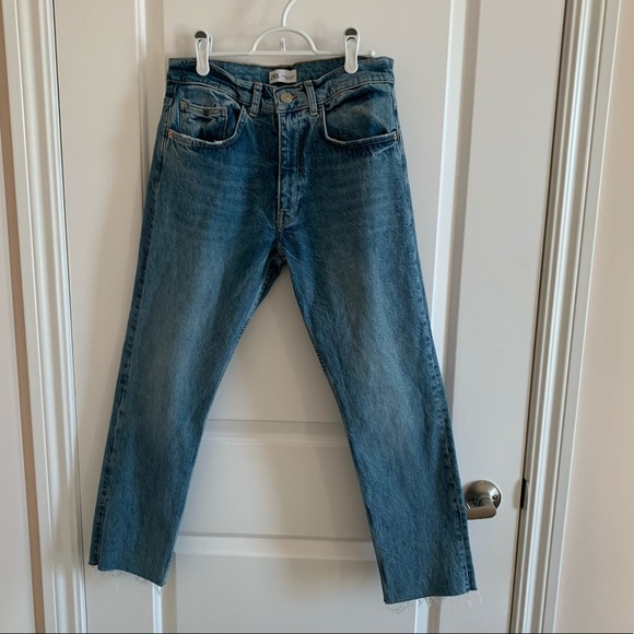 [NWOT] Zara slim fit cutout jeans size 26 - Picture 3 of 4